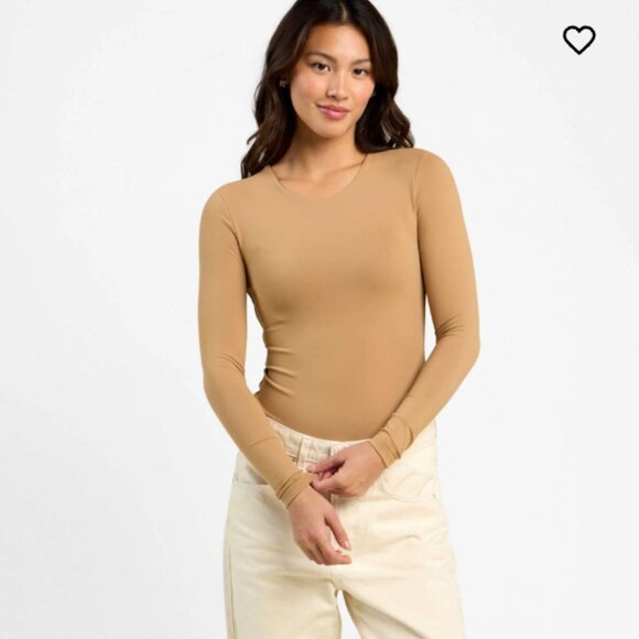 NWT nuuds longsleeve jersey crew neck bodysuit tan cinnamon size medium - Picture 1 of 5